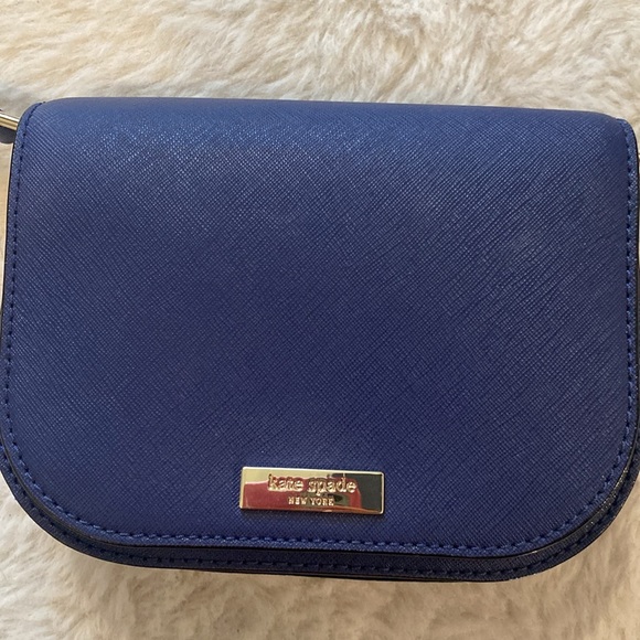 Kate Spade Navy Blue Crossbody Bag with Flap Closure - Picture 2 of 4
